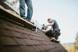 Local Roofers in Wayland, MA